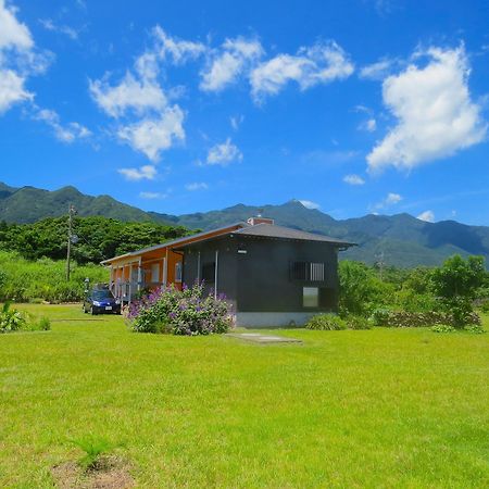 Cottage Orange House Yakushima Yakushima  Eksteriør billede