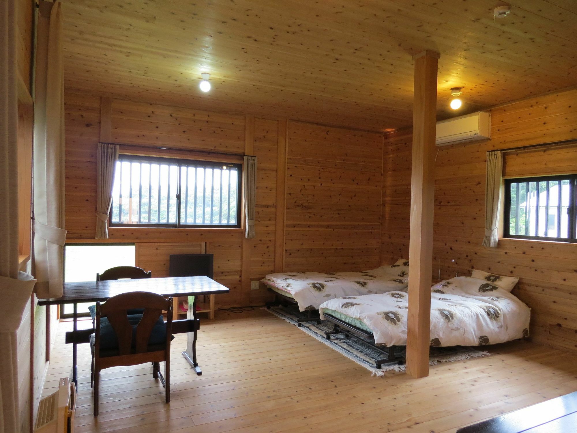 Cottage Orange House Yakushima Yakushima  Eksteriør billede